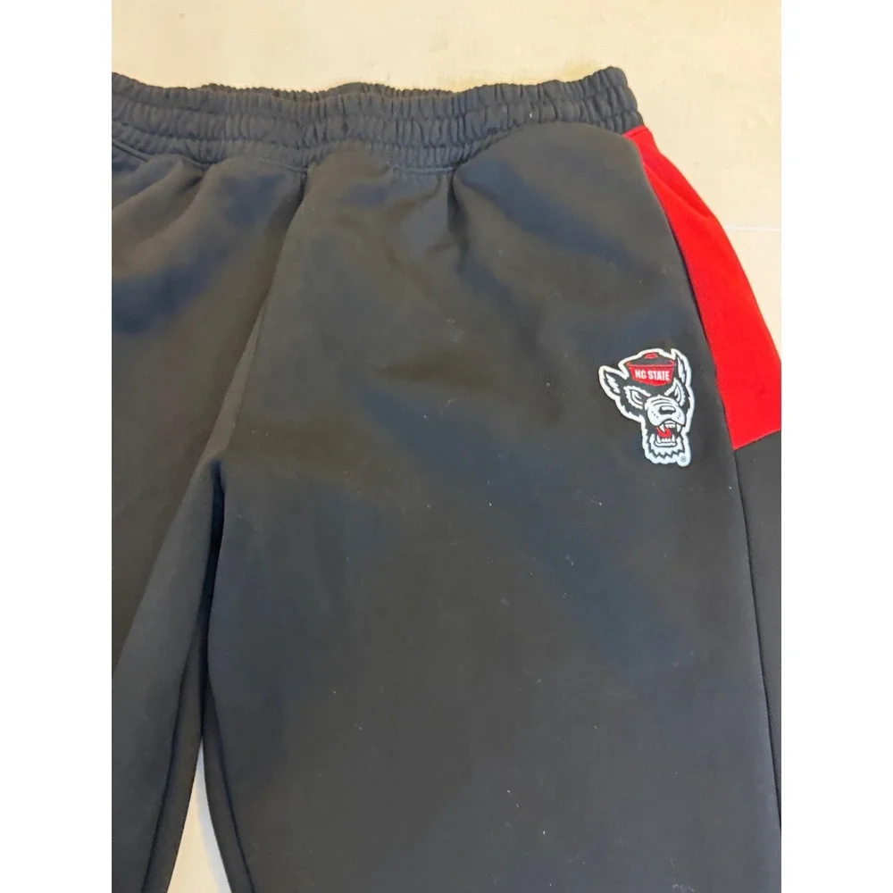 Adidas NC State Wolfpack  Black Red Tuffy Logo Mens Jogger xtra large